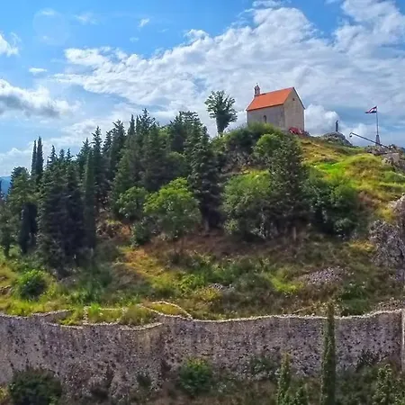 Gluic Διαμέρισμα