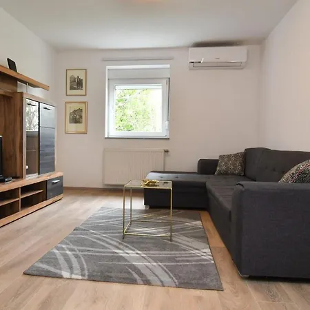 Διαμέρισμα Gluic Sinj